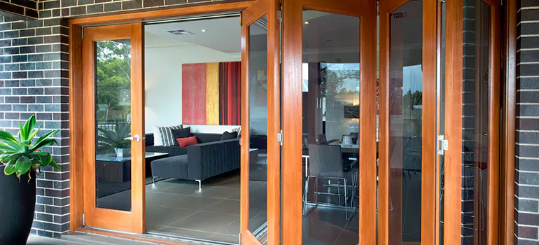 Folding Door Panel Repair in Panama City, FL
